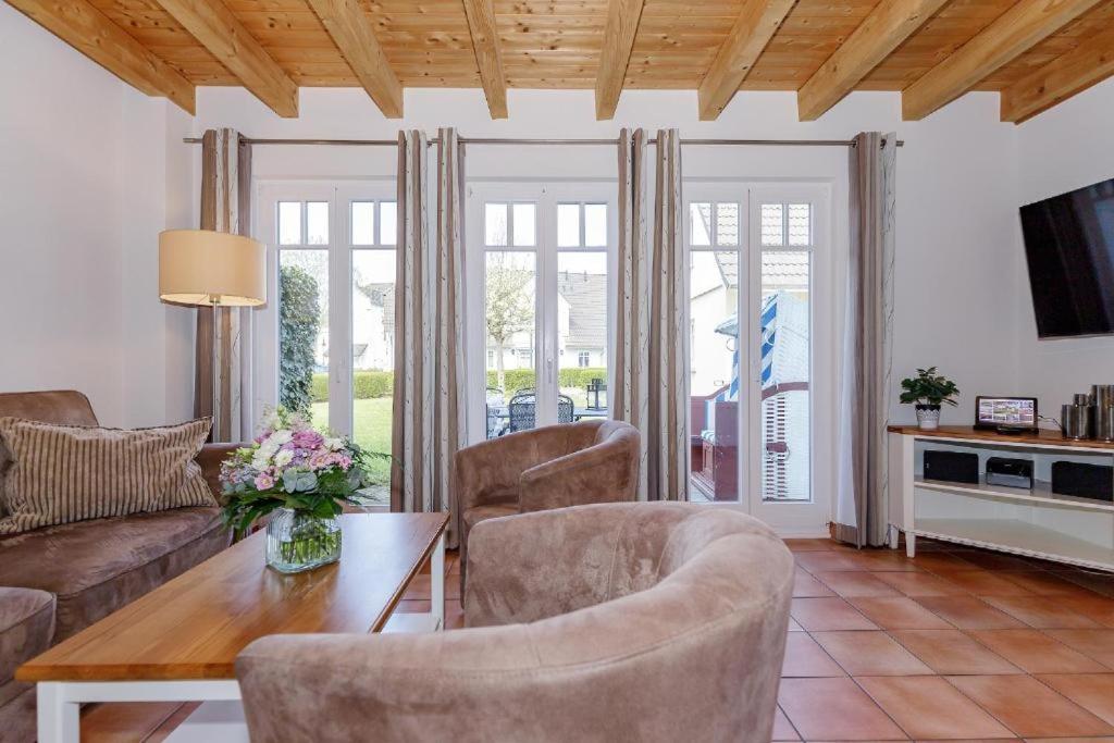 אוסטזיבאד נינהאגן Ostseeferienpark Seepferdchen Direkt An Der Ostsee - Perfekt Fuer Familien מראה חיצוני תמונה
